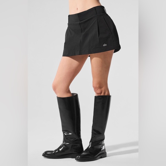 ALO Yoga Fan Club Mini Skirt - Picture 1 of 11